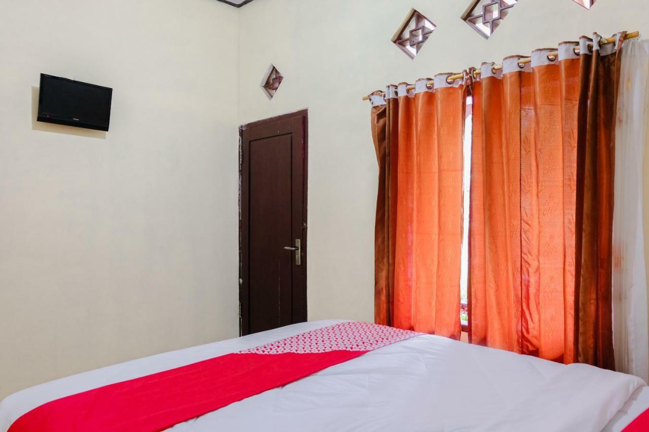 Oyo 1415 Ijen Residence Licin ภายนอก รูปภาพ